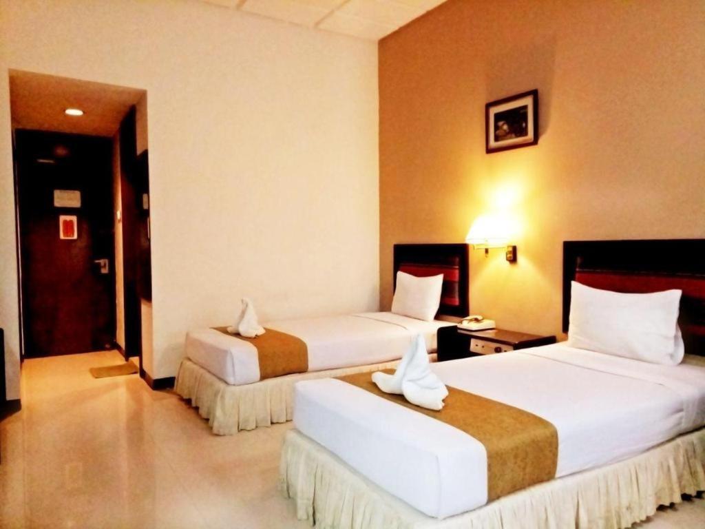 New Grand Park Hotel Surabaja Exteriér fotografie